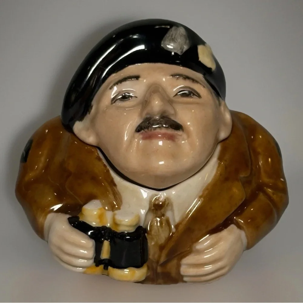 Kevin Francis Face Pot Field Marshall Montgomery Military Dad Signed Rare 2.5" - Picture 2 of 8